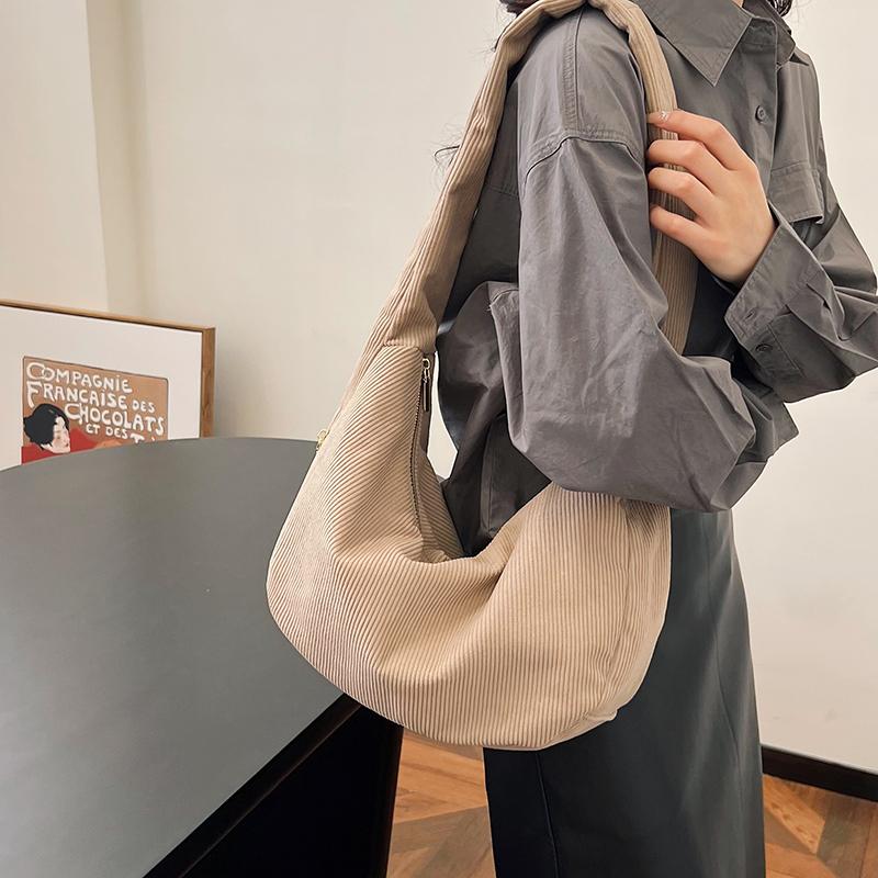 

Women Corduroy Hobo Handbag Ruched Slouchy Tote Bag Adjustable Strap with Zipper Hobo Purse for Work Travel хаки