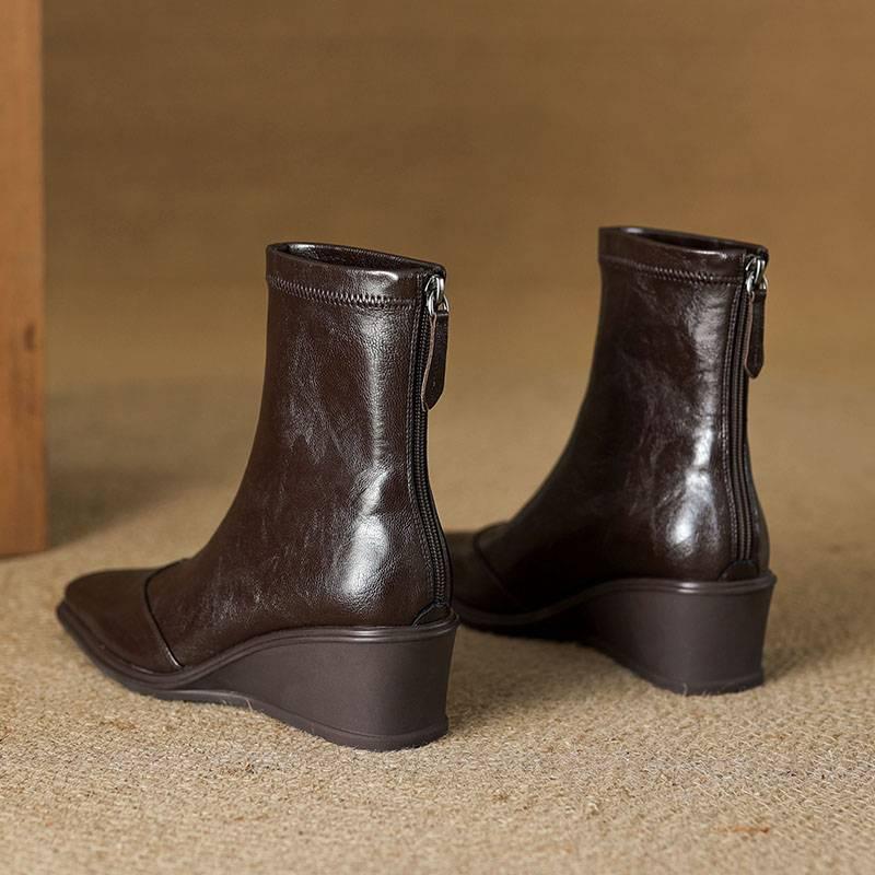 

New women s high-heeled large-size women s boots, wedge-heeled square-toed versatile Martin boots, leather solid-color autumn and winter zipper mid- 40