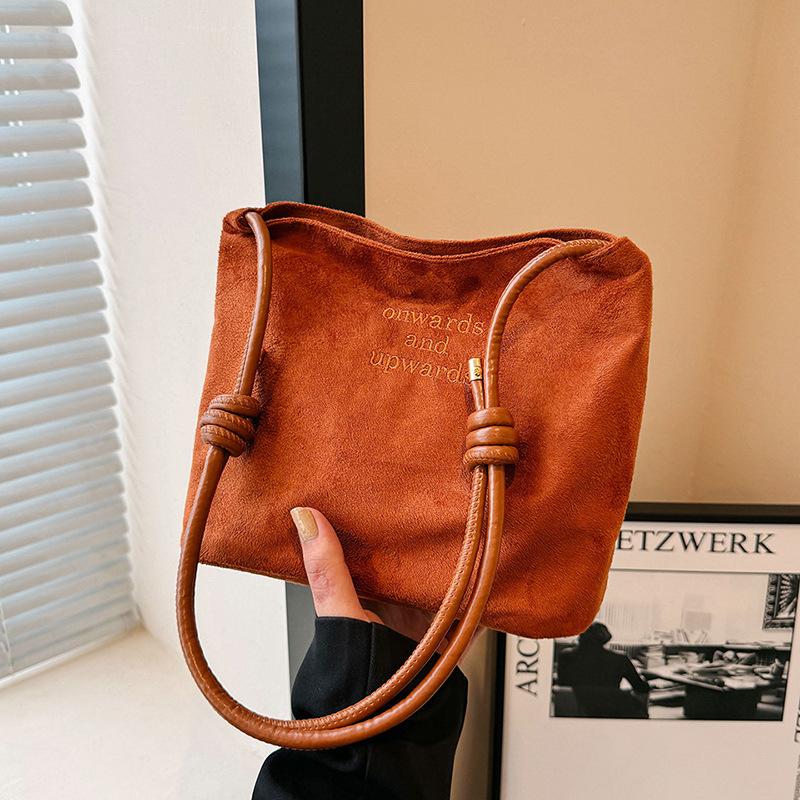Sandblasted Women's Bag Lightweight Texture Versatile Autumn and Winter Unique Design, Fashiable Single-shoulder Crossbody Bag