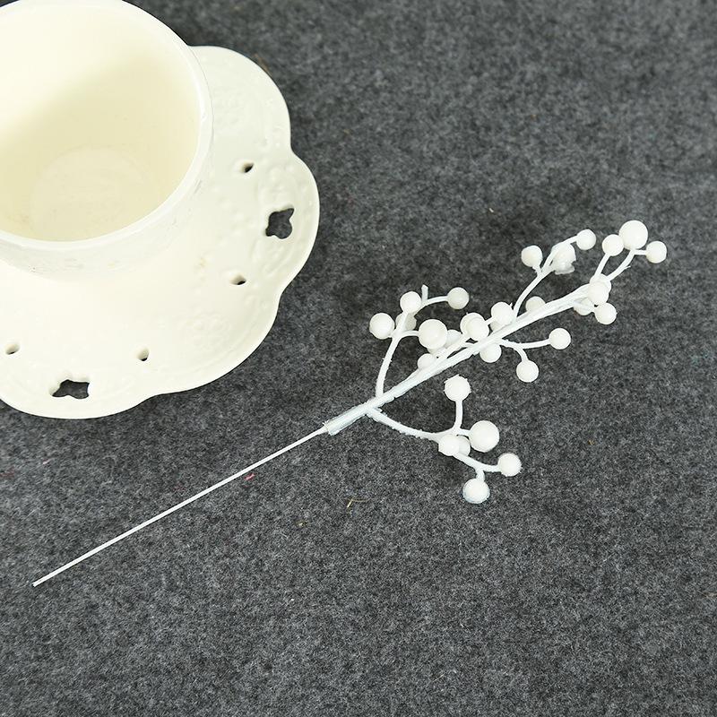 Handmade Christmas Pine Needle Sprigs & Branches for DIY Wreaths & Cake Decorations