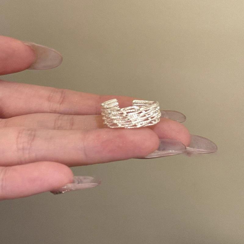 Exquisite Geometric Stackable Ring: Adjustable, Versatile, and Irregular Design for Women