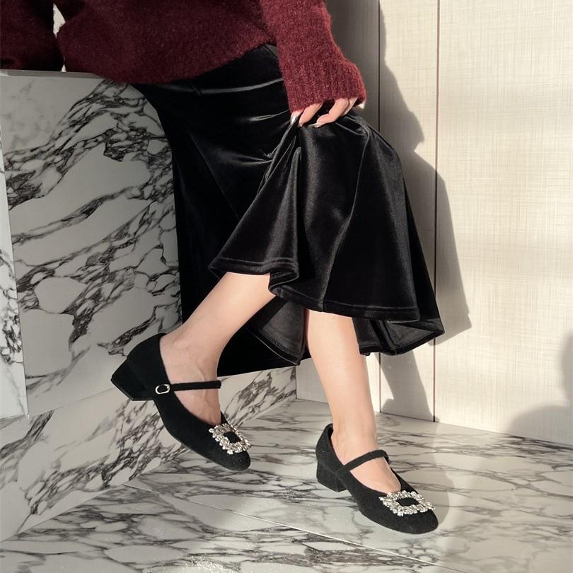 2025 autumn and winter new rhinestone square buckle thick heel versatile temperament single shoes gentle laden shoes French Mary Jane shoes women