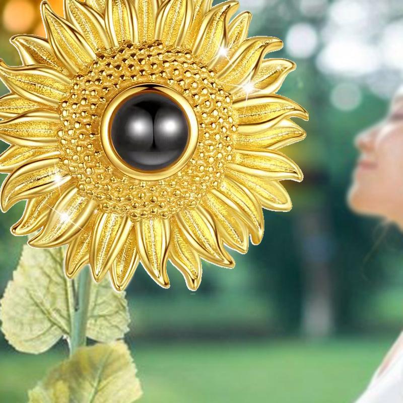 HJJ Sunflower Pendant Necklace - "I Love You" In 100 Languages