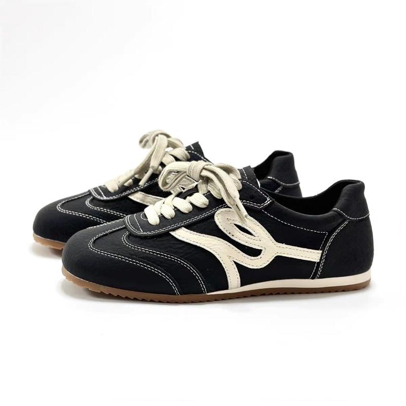 Retro casual flat bottom ballet women's new fashion versatile soft bottom light sports