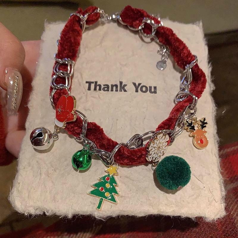 

Красное плюшевое рождественское ожерелье с колокольчиками, оленями и снежинками - Женский праздничный чокер