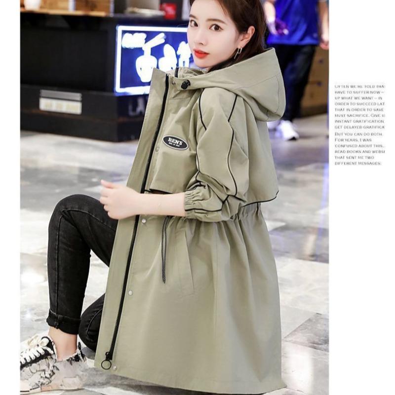 Fashionable Loose Women's  Windbreaker Coat, Stylish and Elegant Jacket