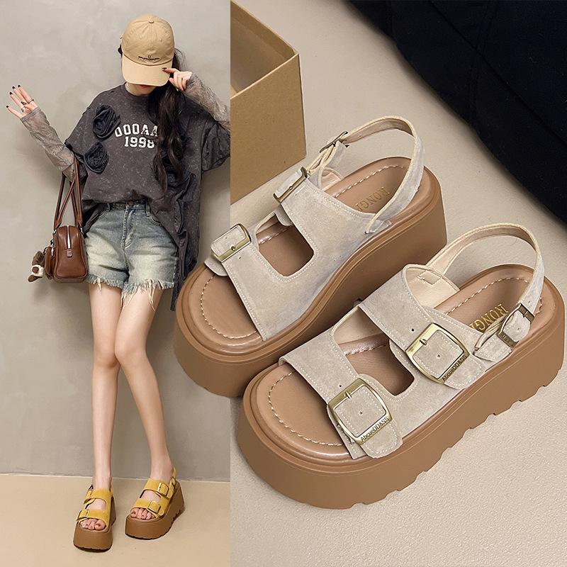 2025 Sandals Clogs with Heel Beach Shoes Increasing Height New Thick Girls Summer Outside Slides Scandals Slipper Female Sandal