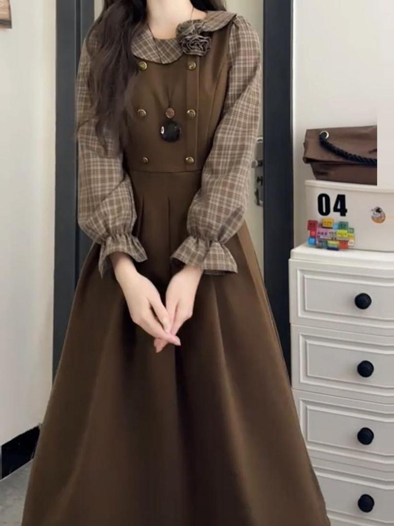 Elegant French Retro Faux Two-Piece Long Sleeve Dress - Women's High-End Slimming Waist-Cinched Autumn Winter 2025 Fashion