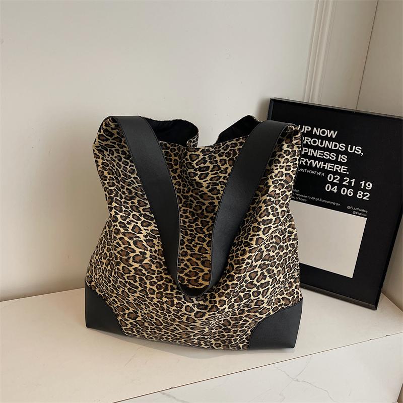 Leopard Print Large Capacity Tote Bag Women's Vintage Canvas Shoulder Crossbody Bag