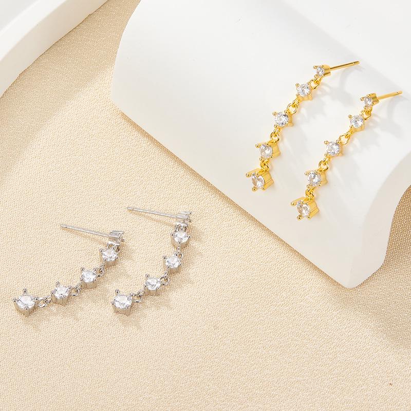 Exquisite S925 Sterling Silver Tassel Chain Earrings - Niche Fashion Design