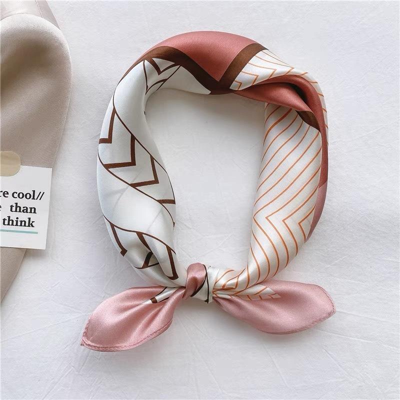 

Versatile polka dot silk small square scarf women s silk scarf 100% mulberry silk gift scarf decorative small scarf shawl 53*53cm розовый