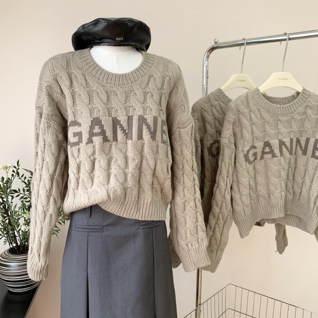 Korean Style Cable Knit Letter Pullover: Age-Reducing, Casual Loose, Soft Short Sweater for Spring/Autumn or Winter