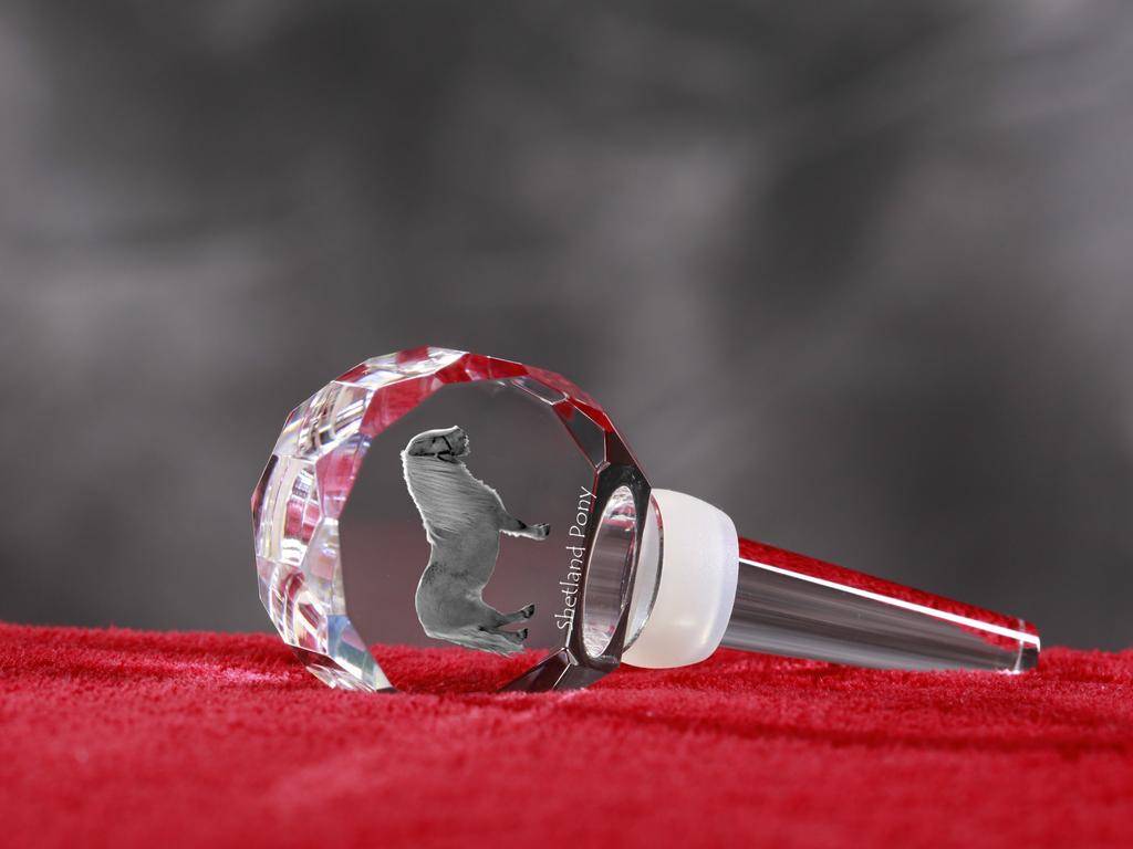 Shetland Pony – Crystal bottle stopper with horse, unique wine stopper with photo | Art-Dog