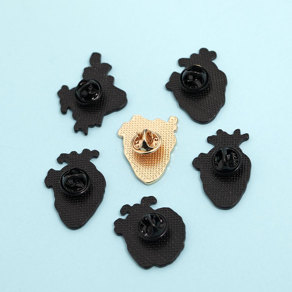 11 Styles Colorful Heart Shaped Enamel Brooches Funny Rose Space Ocean Eye Sea Wave Pattern Ticker Lapel Pins Heartbeat Badge