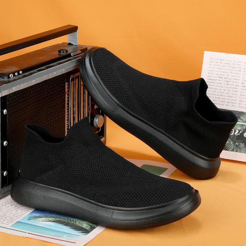 24 new large-size fly-woven couple men's and women's casual sports shoes fashion trend one-pedal breathable coconut shoes