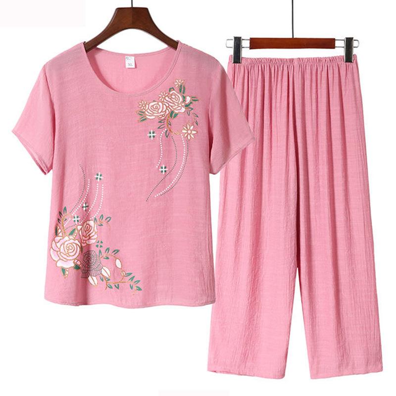 Women's Summer Thin Section Can Be Worn Outside Suit Middle-aged and Elderly Short-sleeved Comfortable Top + Seven Pants Casual Home Two-piece Set