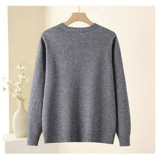 Elegant Mom-Style Knit Top: Chic Spring & Autumn Fashion for Middle-Aged Women