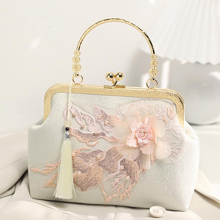 Chinese Style Embroidered Flower Shoulder Bag Elegant Handbags Small Square Bag Wedding Party Pearl Chain Women Evening Bags Sac