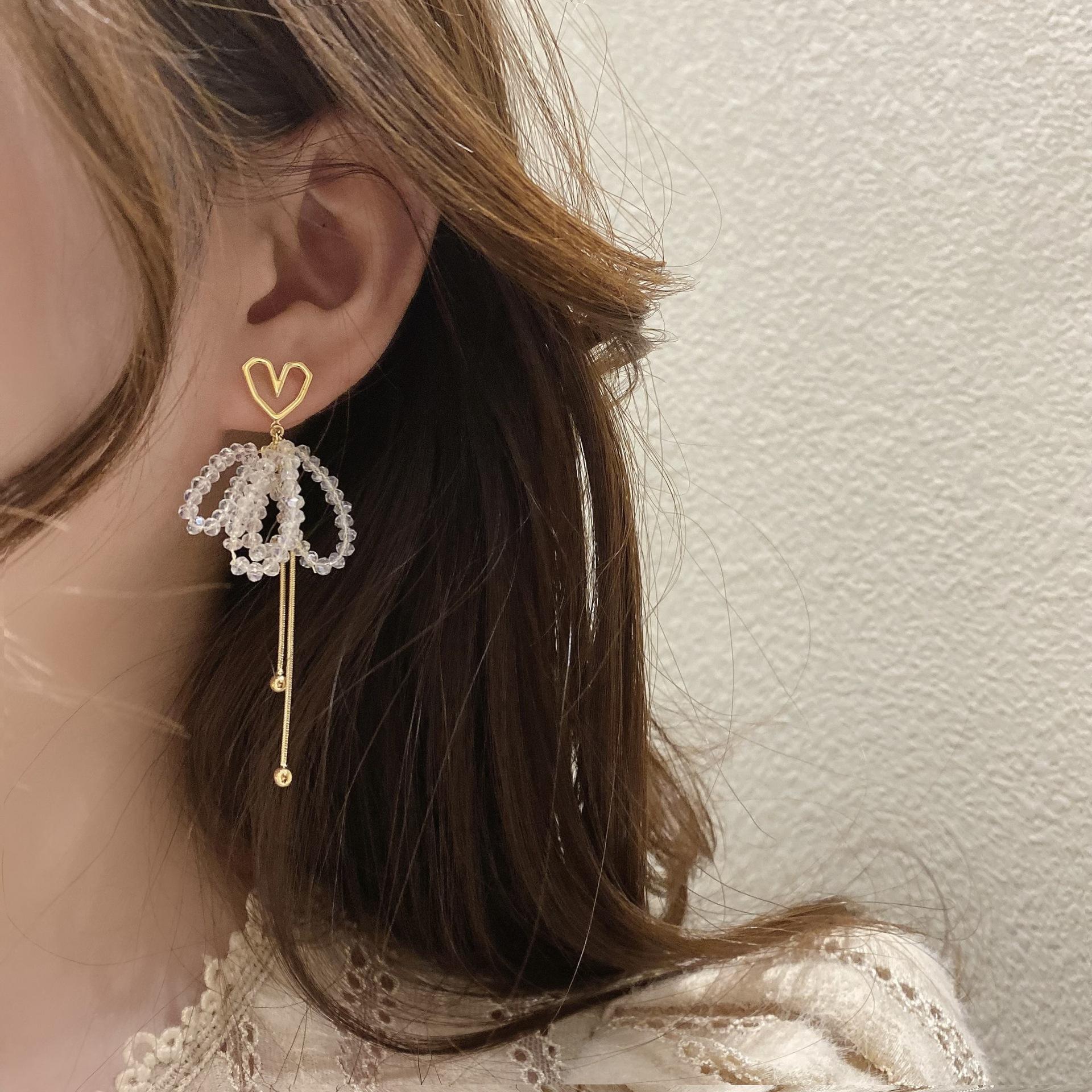 

Серьги с кисточками Love 2024, новые изысканные легкие роскошные серьги, нишевые серьги