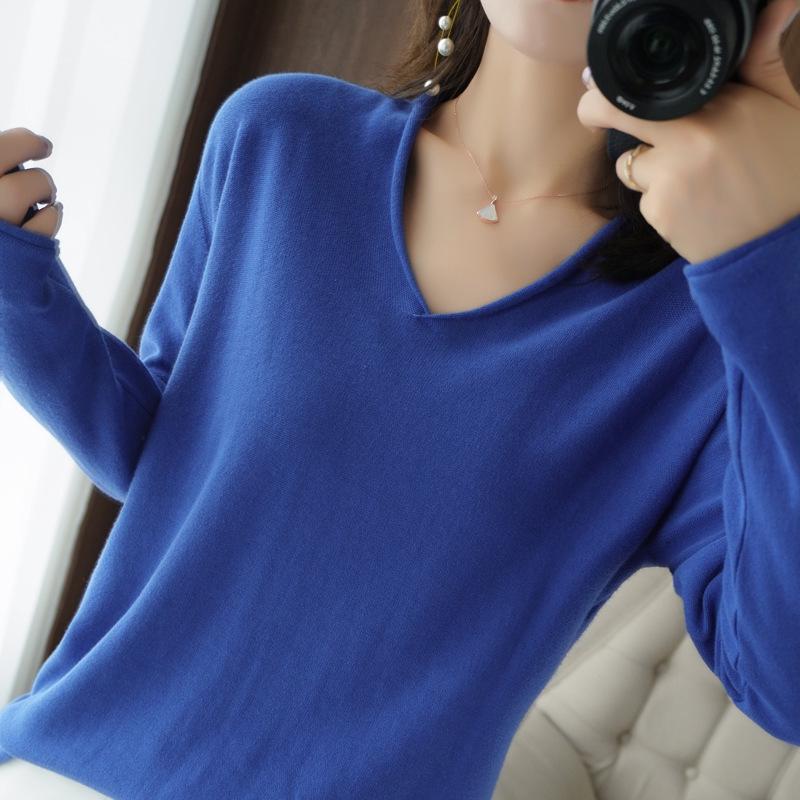 Women's Cotton V-neck Long Sleeve Knit Top - Slimming, Versatile, Solid Color for Spring & Autumn