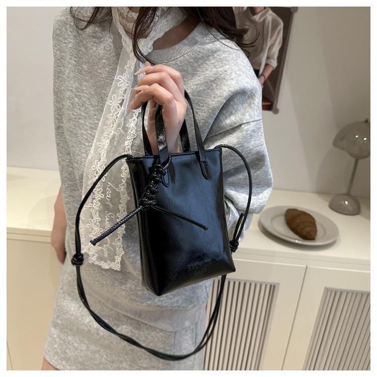Women's Mini Faux Leather Phone Bag, Trendy Shiny Shoulder Crossbody Purse, Small Handheld Handbag for Daily Outings