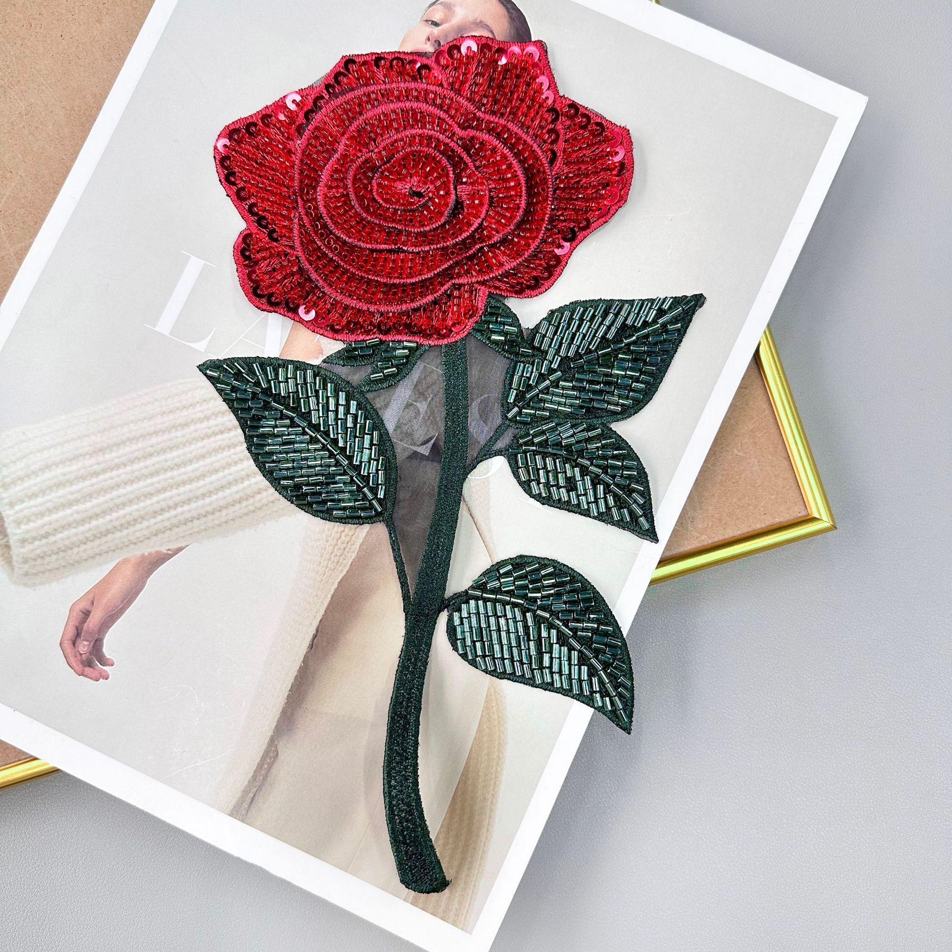 

Изысканные пайетки, вышитые розы, наклейки, декоративная одежда, топы, платья, сумки, аксессуары, тканевые наклейки, аксессуары