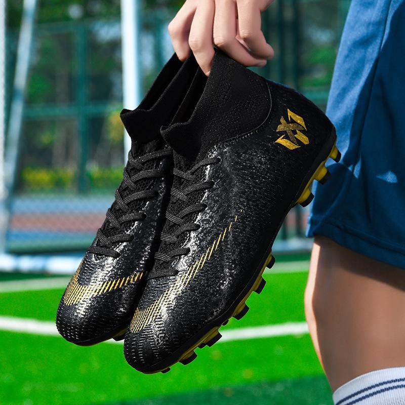 Training European Cup Nailed Sneakers 2025 Football Shoes Male Students Grass Spike Competition Lightweight and Cheap