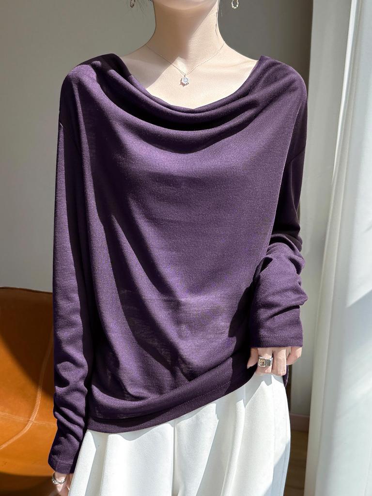 Women's Off-Shoulder Knit Sweater: Flattering, Soft, and Versatile for Autumn and Winter.