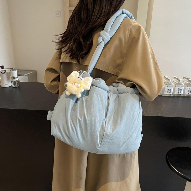 Puffer Tote Bag Lightweight Shoulder Bag Trendy Puffy Handbag Large Capacity Pillow Shopper Bag for Women Work Shopping Travel