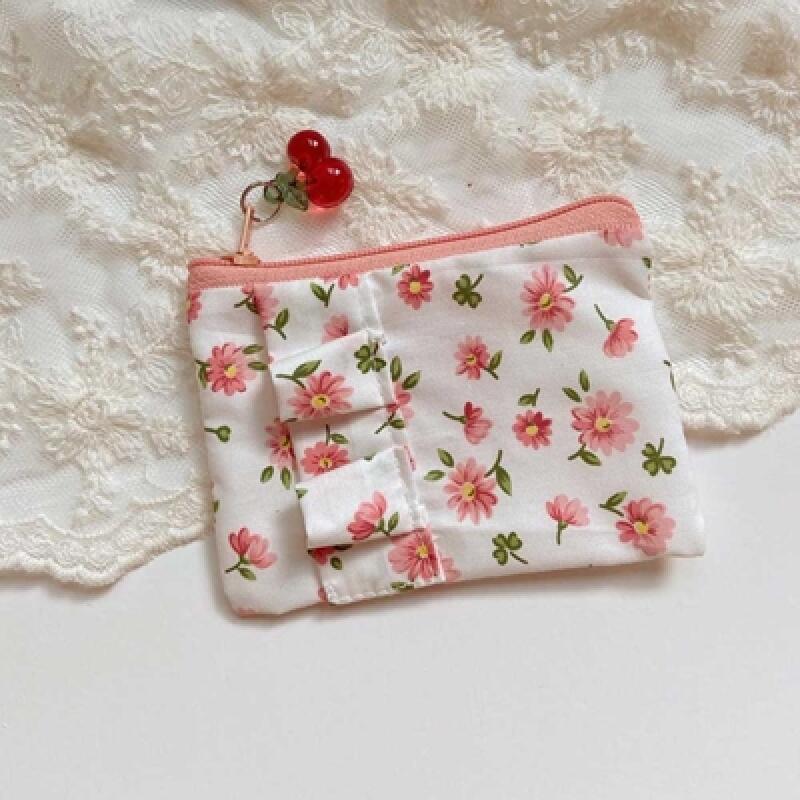 Flower Frill Card Pouch / Mini Pouch