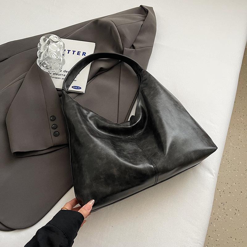 Tote bag women's autumn new large-capacity commuter bag casual retro shoulder work shopping bag