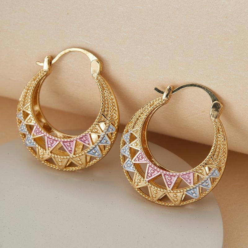 Elegant Carved Hollow Hoop Earrings for Women Holiday Wedding Jewelry Gift