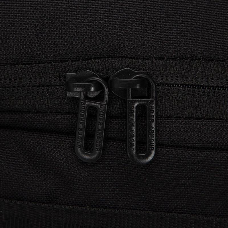 Under Armour Unisex Large Capacity Gym Duffel Bag