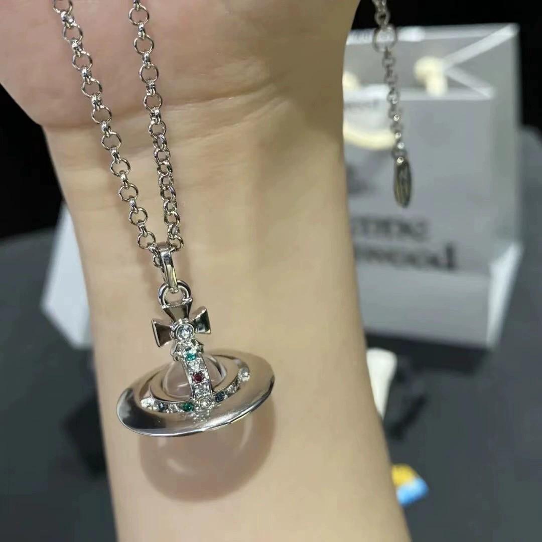 Collana Sfera di Vetro 3D Saturno Imperatrice Vedova - Lussuosa Catena di Nicchia per Clavicola