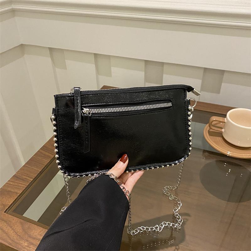 Trendy Small Square Bag With Decorative Stitching For Casual Outings And Shopping