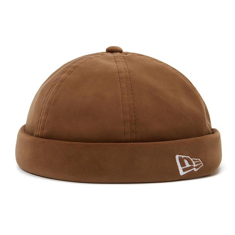 New Era Retro fashionable and casual