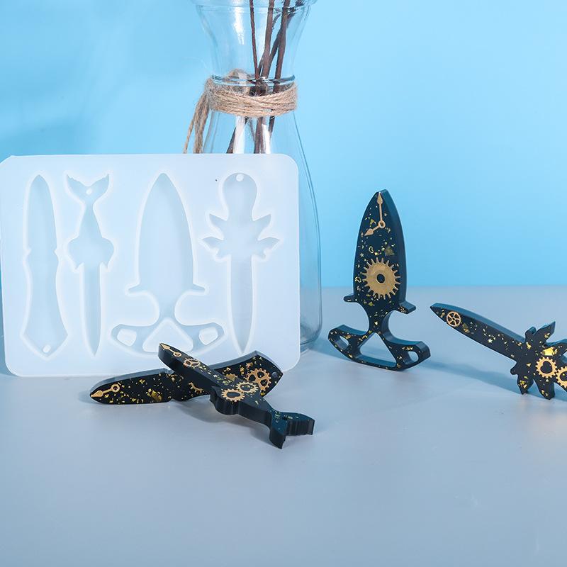 Ninja Tool Naruto Shuriken Keychain Resin Mold DIY Silicone Mold Knife Shape Keychain Mould