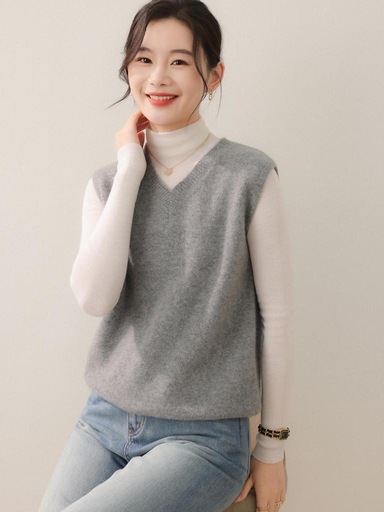 2025 A/W Women's V-Neck Cashmere Shawl Vest - Sleeveless Knit Outerwear for Layering
