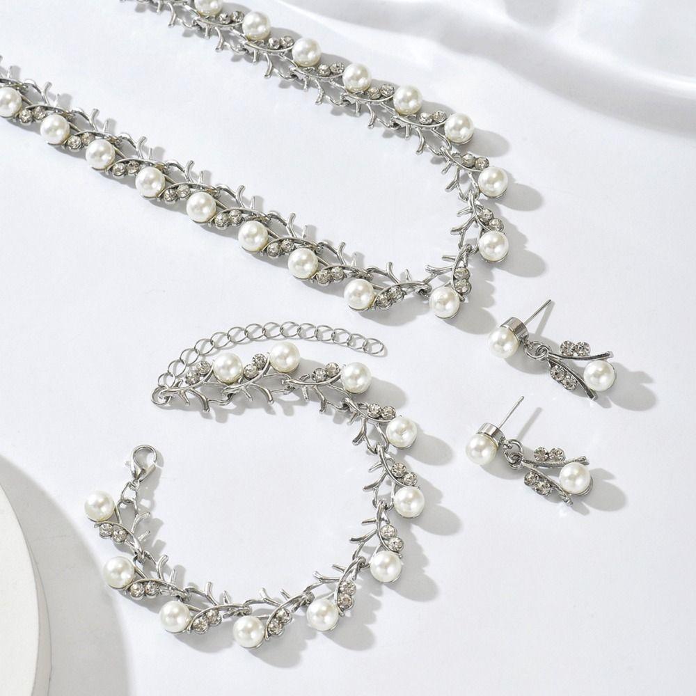 4Pcs Bohemian Style Pearl Jewelry Set Zinc Zinc Alloy Women Jewelry Suit Necklace Earrings Bracelet Set  Party