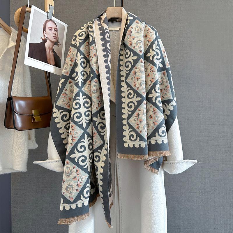 Designer Winter Warm Cashmere Scarves Women High Quality Thicken Pashmina Shawl Elegant Ladies Wool Poncho Windproof Pareo