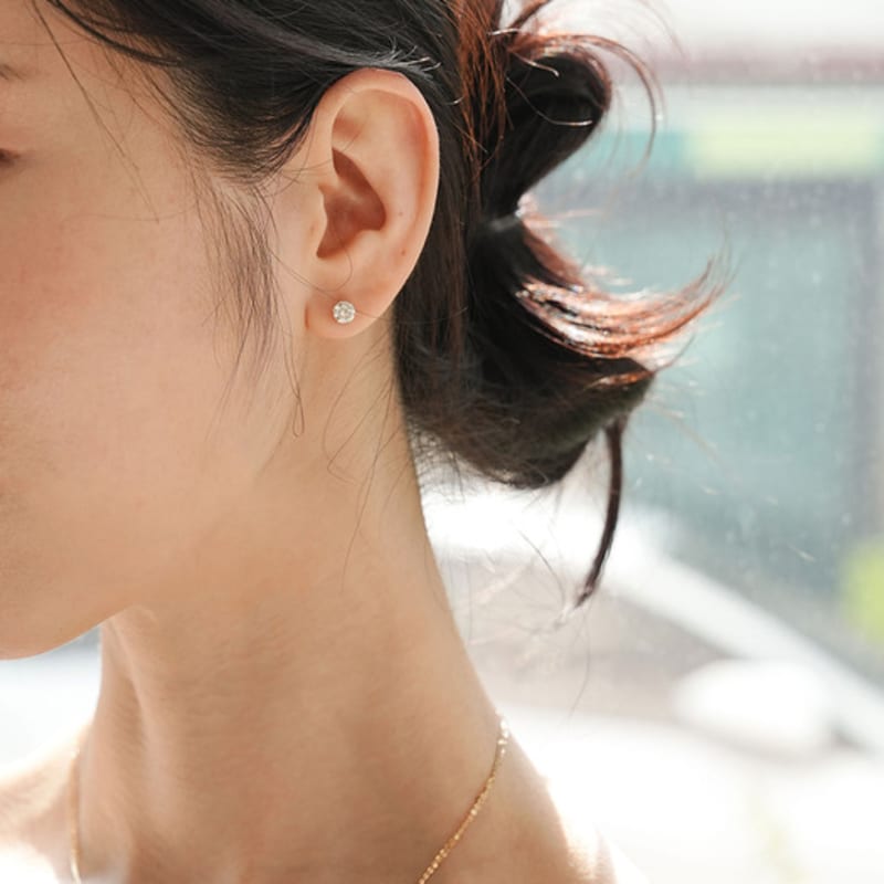 modernlike 14k gold moissanite 6-prong piercing + appraisal certificate