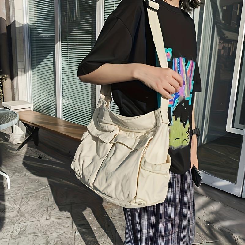 Grüne Umhängetasche aus Polyester im Vintage-Stil mit mehreren Fächern, Reißverschluss und Polyesterfutter - Lässige Reise-Schultertasche für Damen