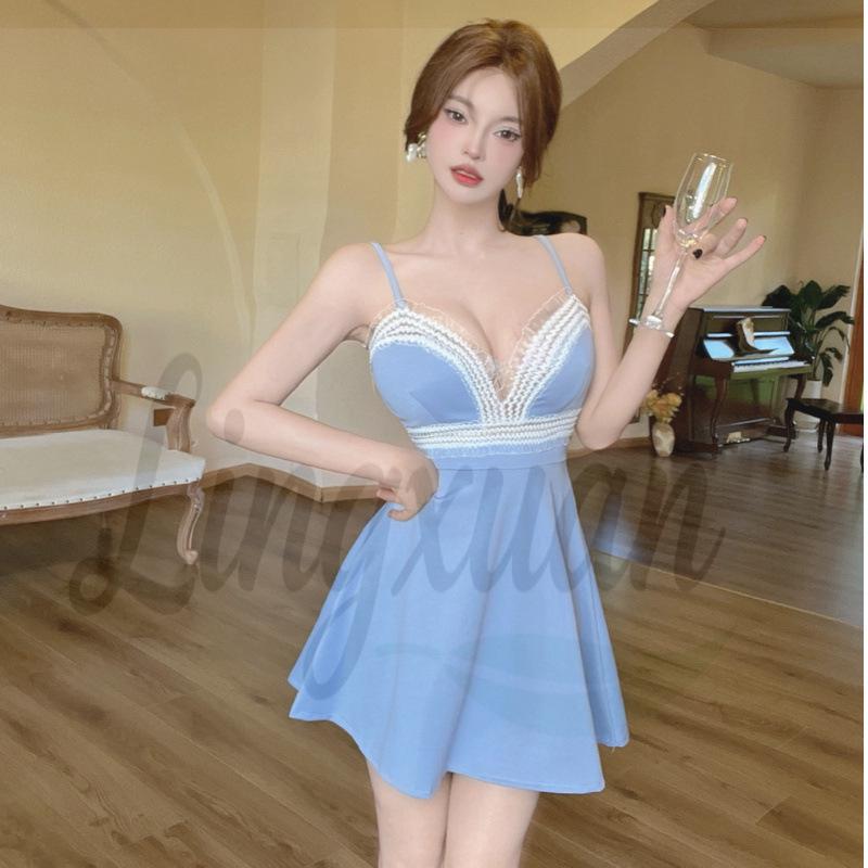 Elegant V-Neck Lace Trim Spaghetti Strap Dress Large синий