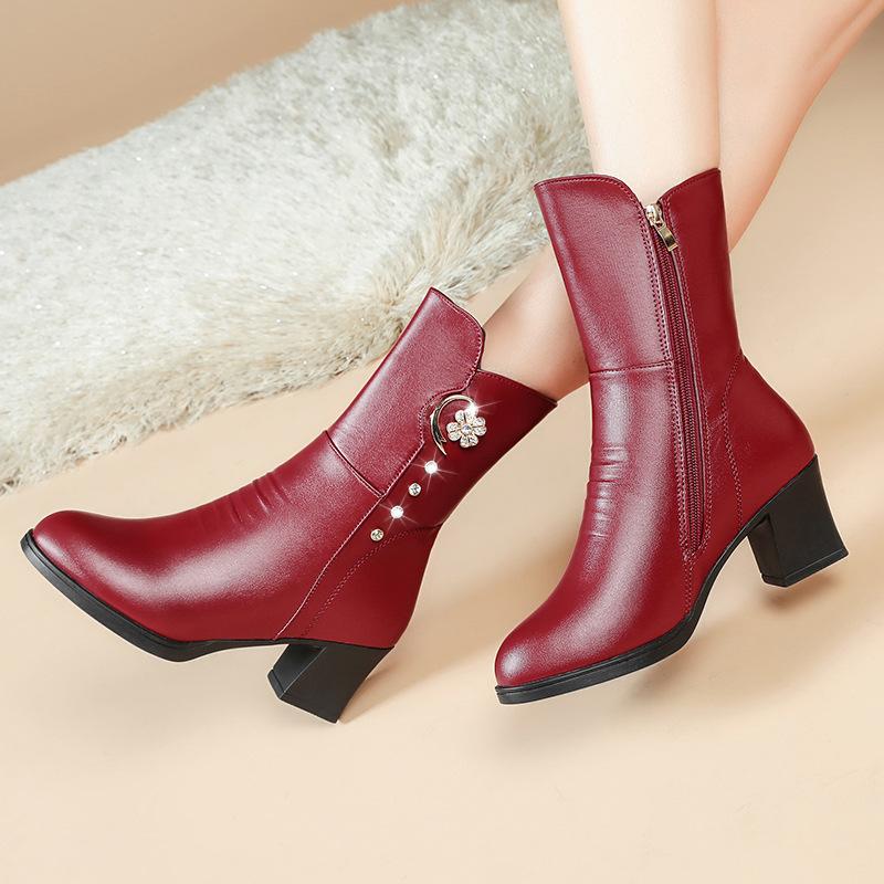 New medium tube Martin boots women's cotton boots high heels women's winter velvet thickened non-slip warm mother cotton shoes