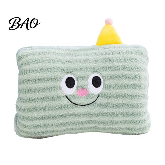 Office Desk Nap Pillow Cartoon Plush Hand Pillow, Winter Non-Electrical Warming Muff, Soft Home Relaxation Throw Cushion for Cold Weather, Home,