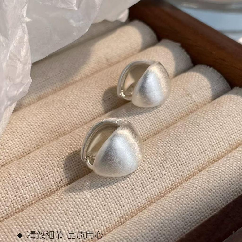 Boucles d'oreilles féminines de niche luxe léger