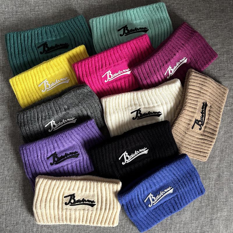 Thick Woolen Print Sport Headband - Unisex Tennis, Basketball, Badminton, Running Hairband in Korean Style