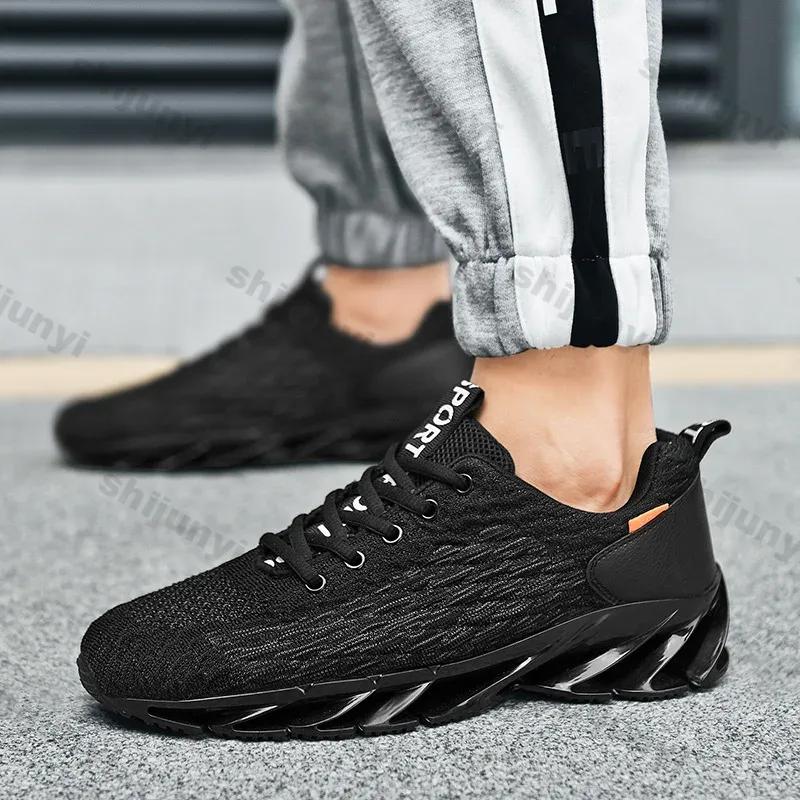 Men's Thick Soled Breathable Running Shoes 2025 New Comfortable Sneakers Casual Outdoor Platform Luxury Tennis Trainers