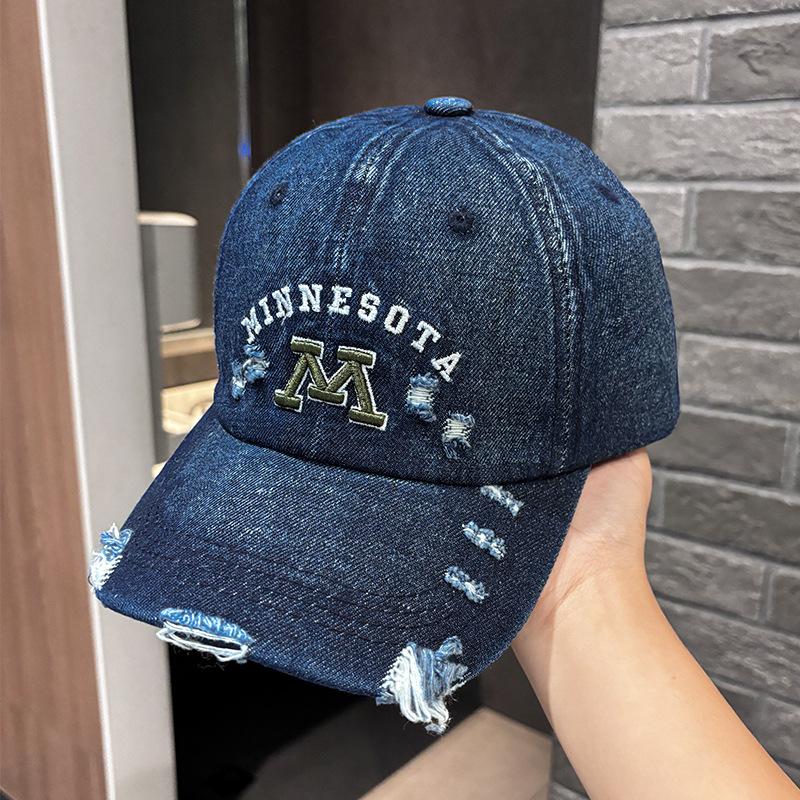 

Letter embroidery ripped baseball cap retro washed old cap outdoor sports visor 55-59Cm (adjustable) темно-синього кольору