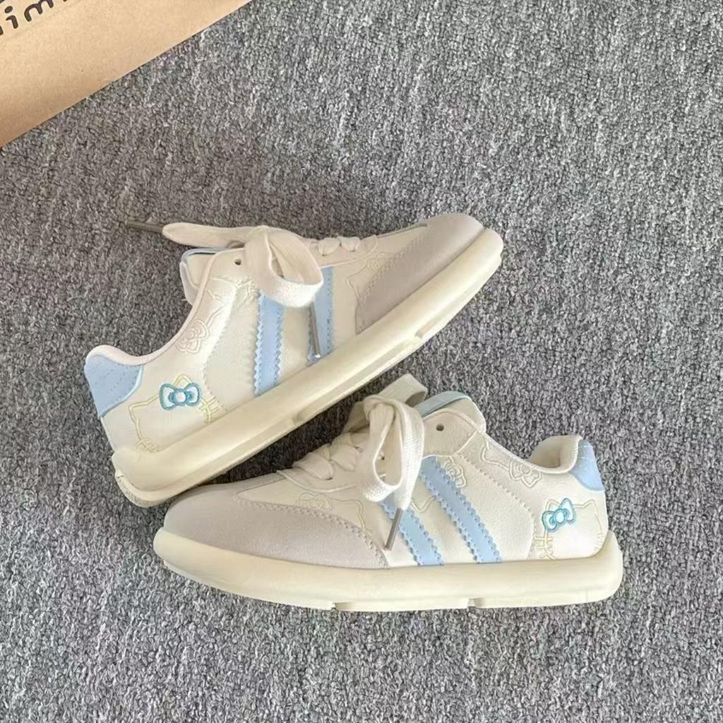 Dopamine casual board shoes women's 2025 new versatile niche shoes student platform white shoes German training shoes